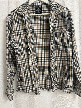 Super Massive Men's Black & Tan Plaid Button-Down Shirt